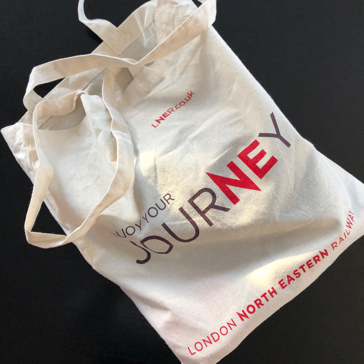 倫敦東北鐵路公司商業(yè)形象設(shè)計，品牌重塑升級改造